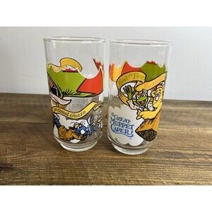 Pair Of Vintage McDonald's Great Muppet Caper Glasses 1981